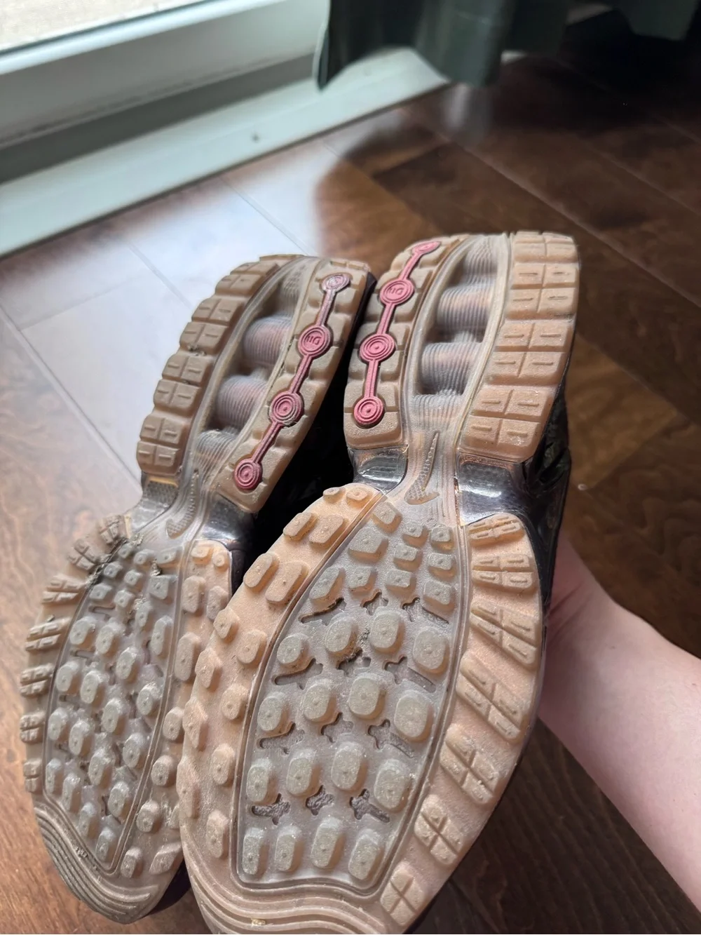 Nike stylish brown